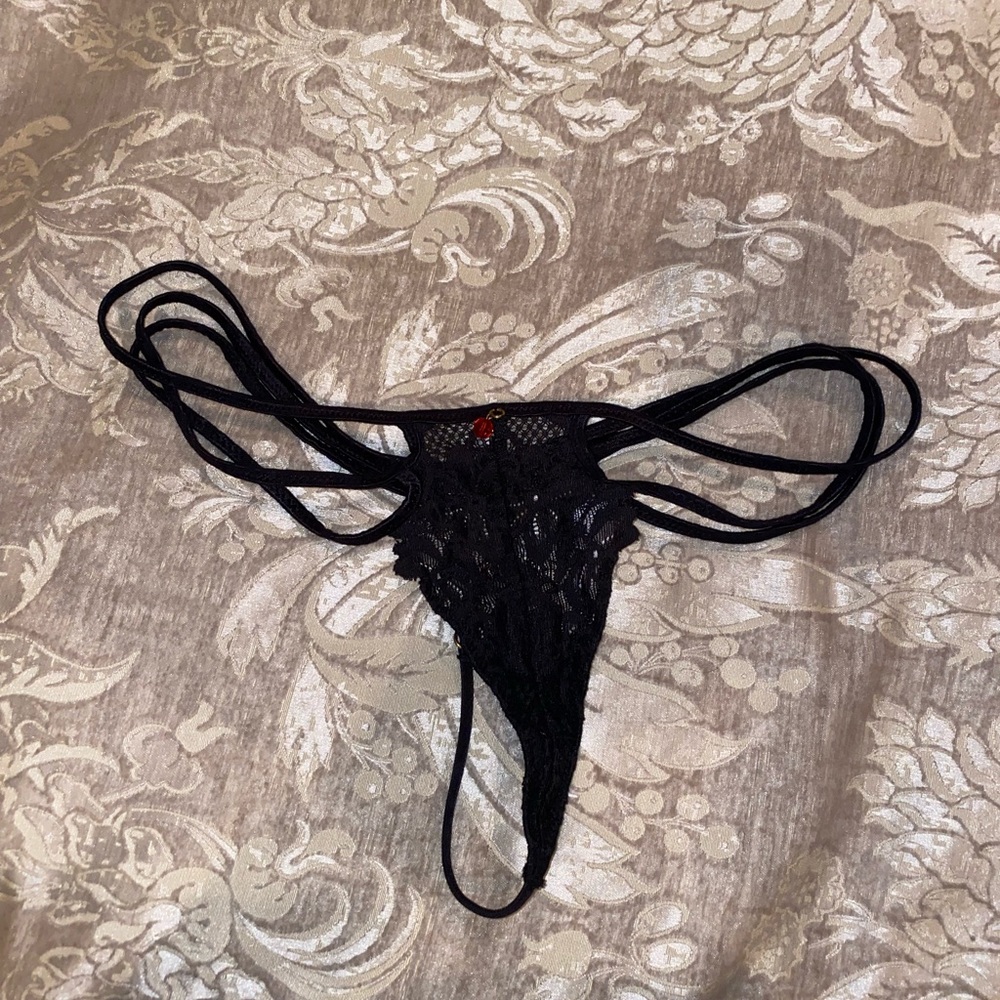 Victoria’s Secret black strappy thong size M